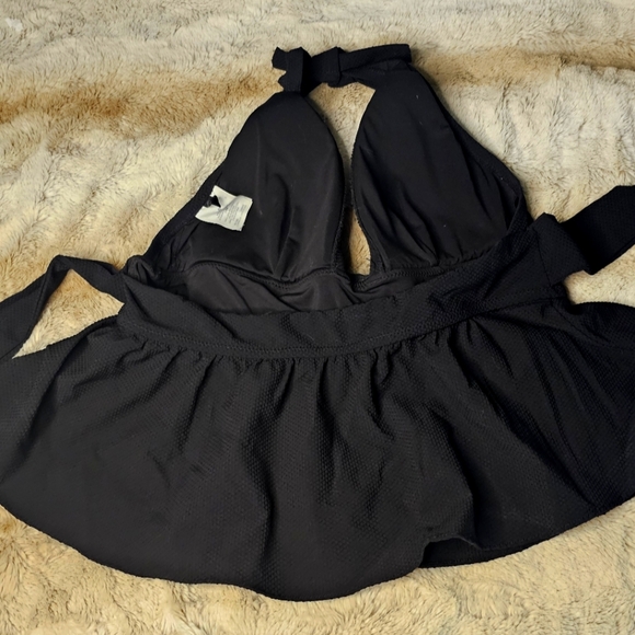 Women's J. Crew BLACK Halter Peplum Tankini Top Size SMALL - Picture 5 of 6